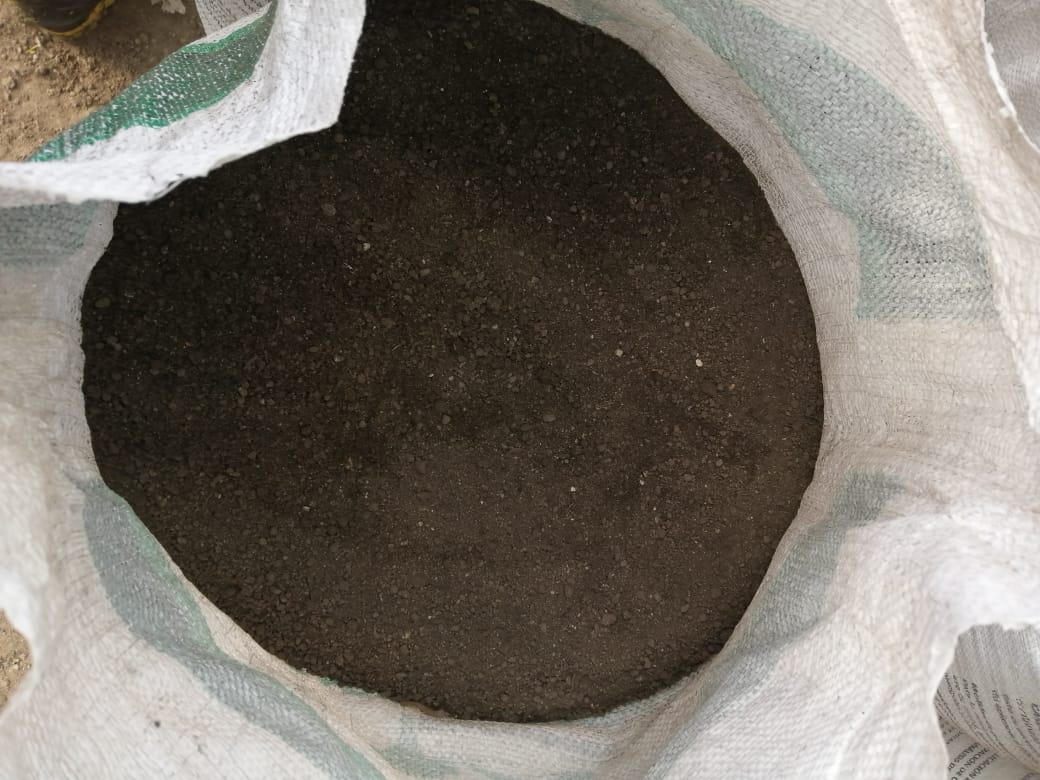 Detalle real del producto Biocarbono en presentacion comercial